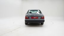 Mercedes-Benz 230E '88 (1988)