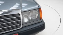 Mercedes-Benz 230E '88 (1988)
