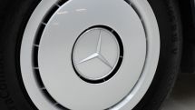 Mercedes-Benz 230E '88 (1988)