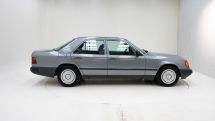 Mercedes-Benz 230E '88 (1988)