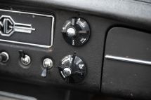 MG B '72 (1972)