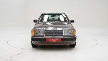Mercedes-Benz 230 CE '88 (1988)