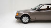 Mercedes-Benz 230 CE '88 (1988)