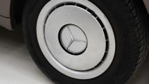 Mercedes-Benz 230 CE '88 (1988)