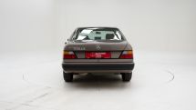 Mercedes-Benz 230 CE '88 (1988)