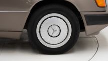 Mercedes-Benz 230 CE '88 (1988)