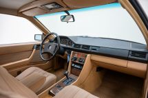 Mercedes-Benz 230 CE '88 (1988)