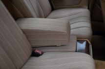 Mercedes-Benz 230 CE '88 (1988)