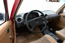 Mercedes-Benz W123 300 TD '80 (1980)