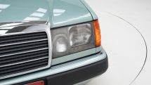 Mercedes-Benz 300 CE '92 (1992)