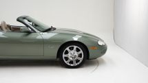Jaguar XK 8 4.0 '2000 (2000)