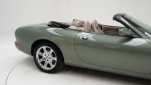 Jaguar XK 8 4.0 '2000 (2000)