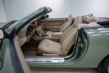 Jaguar XK 8 4.0 '2000 (2000)