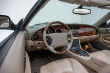 Jaguar XK 8 4.0 '2000 (2000)