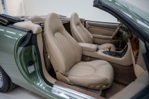 Jaguar XK 8 4.0 '2000 (2000)
