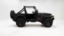 Jeep Wrangler RestoMod '90 (1990)