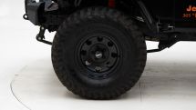 Jeep Wrangler RestoMod '90 (1990)