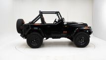Jeep Wrangler RestoMod '90 (1990)