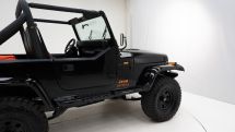 Jeep Wrangler RestoMod '90 (1990)
