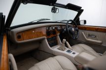 MG RV8 '95 (1995)