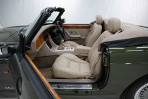 MG RV8 '95 (1995)