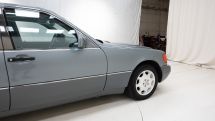 Mercedes-Benz 300 SE '92 (1992)