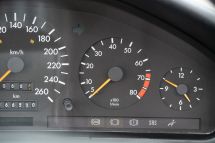Mercedes-Benz 300 SE '92 (1992)