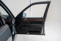 Mercedes-Benz 300 SE '92 (1992)