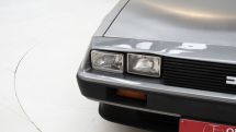 DeLorean DMC-12 '81 (1981)