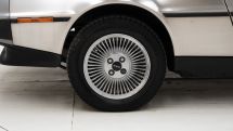 DeLorean DMC-12 '81 (1981)