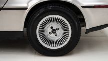 DeLorean DMC-12 '81 (1981)