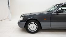 Mercedes-Benz S 320 '95 (1995)