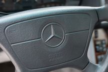 Mercedes-Benz S 320 '95 (1995)