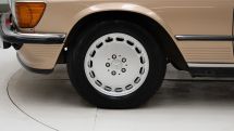 Mercedes-Benz 300 SL + Hardtop '88 (1988)