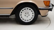 Mercedes-Benz 300 SL + Hardtop '88 (1988)