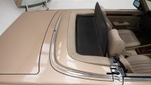 Mercedes-Benz 300 SL + Hardtop '88 (1988)