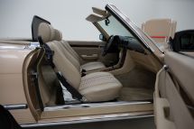 Mercedes-Benz 300 SL + Hardtop '88 (1988)