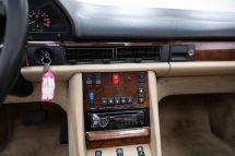 Mercedes-Benz 500 SEC '87 (1987)