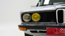 BMW  520 E12 '80 (1980)
