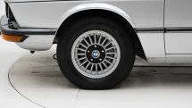 BMW  520 E12 '80 (1980)