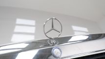 Mercedes-Benz 300 E '92 (1992)