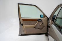 Mercedes-Benz 300 E '92 (1992)