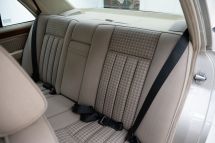 Mercedes-Benz 300 E '92 (1992)