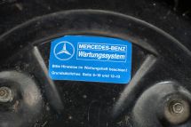 Mercedes-Benz 300 E '92 (1992)